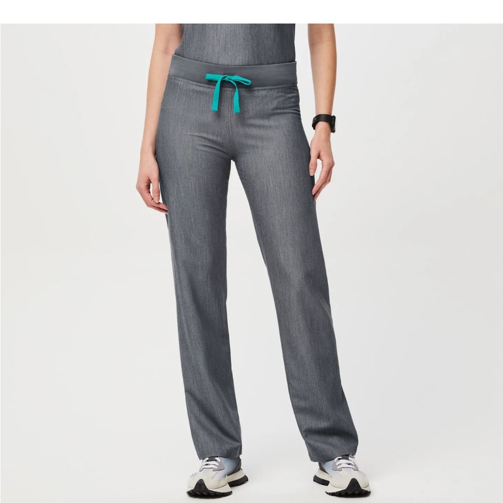 Figs Livingston Basic Scrub Pants